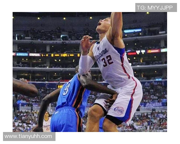 足球球星因睾丸被踢受伤无缘比赛 事件引发广泛关注